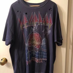 Authentic DEF LEPPARD band t-shirt
